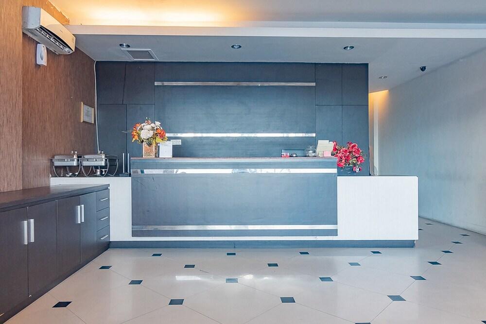 Hotel Global Express by Reddoorz 2