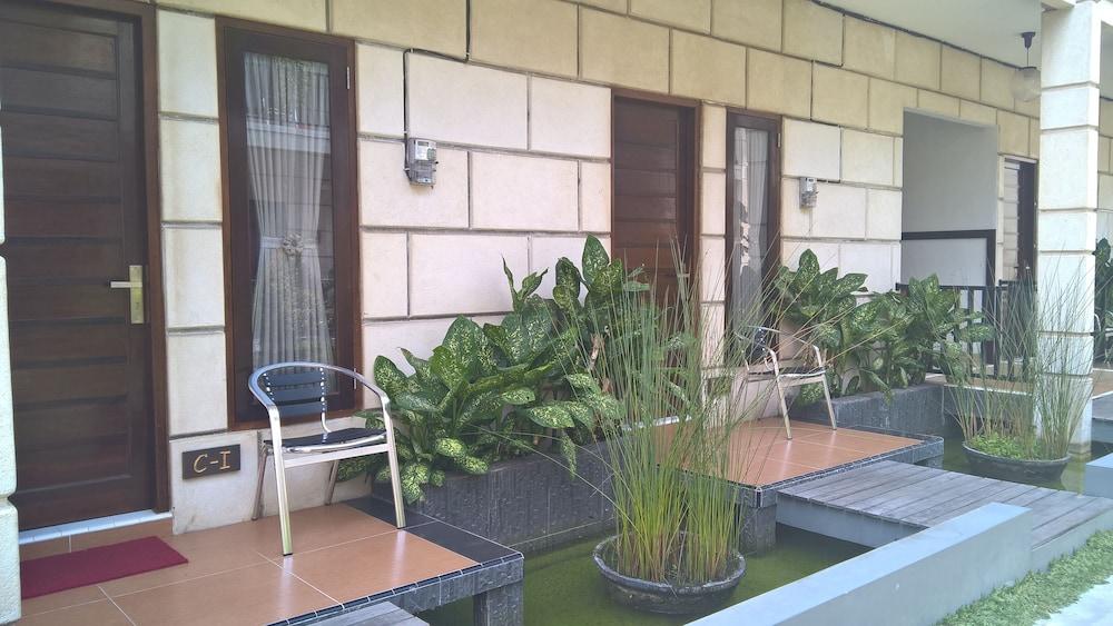 Rumah Amanda Residence 1