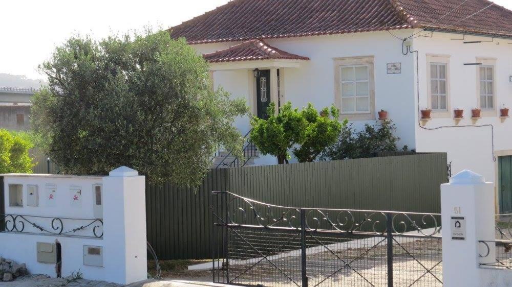 Vivenda Maria de Lourdes 1