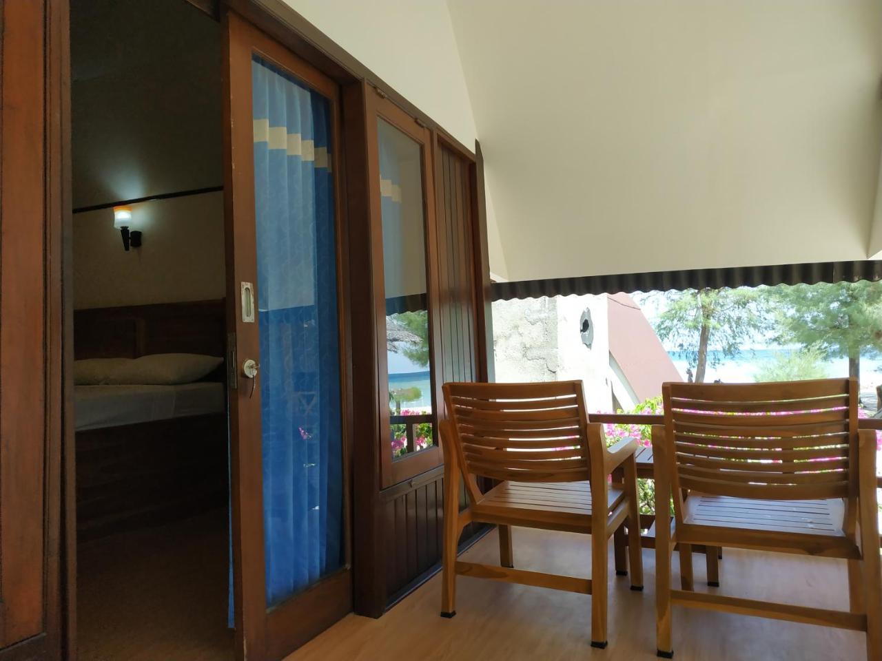 Bluecoral Bungalows 1