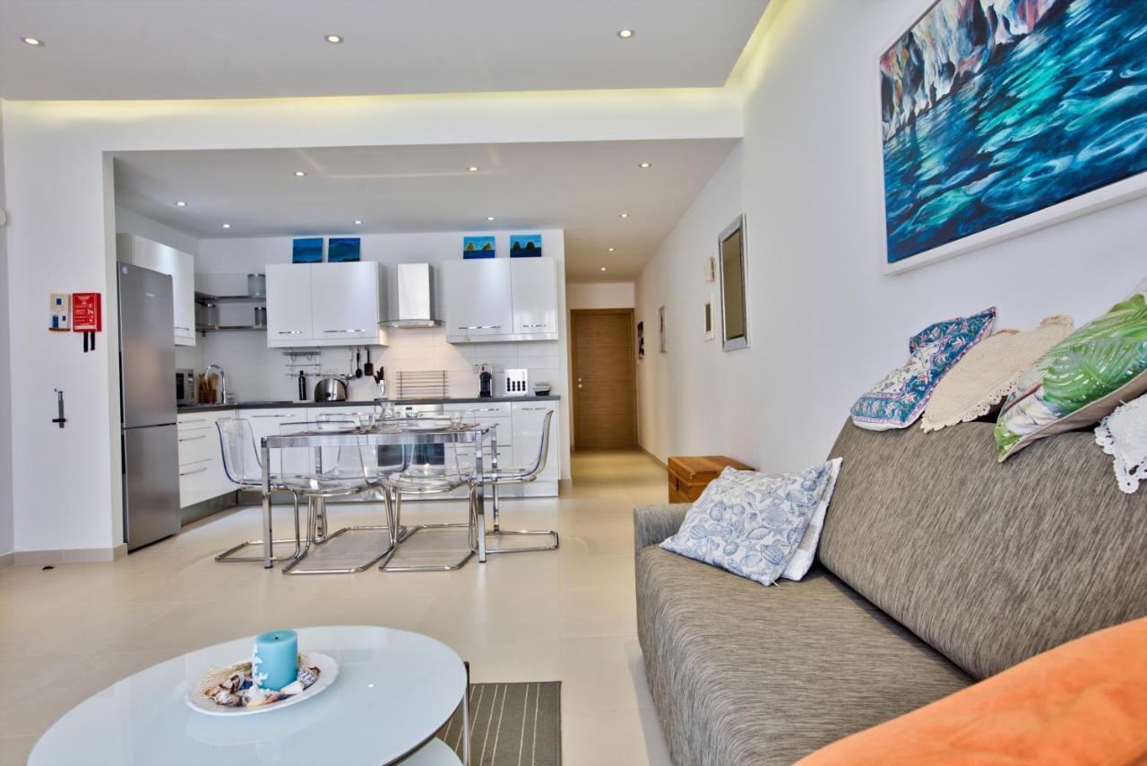 Bright And Central 2 Bedroom Apartment in Sliema 2