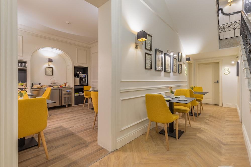 Blanc Boutique Hotel 1