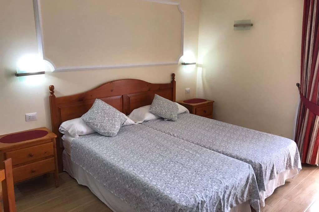 Toplage. Blick. Sauber. Gunstig. Pool. Gepflegt 1