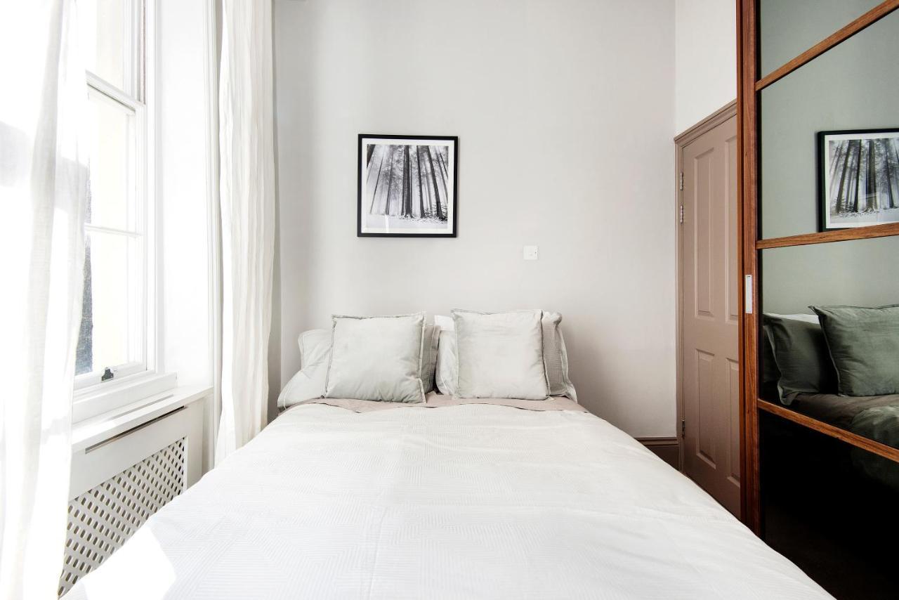 Arcore Premium Rental Grafton Way 2