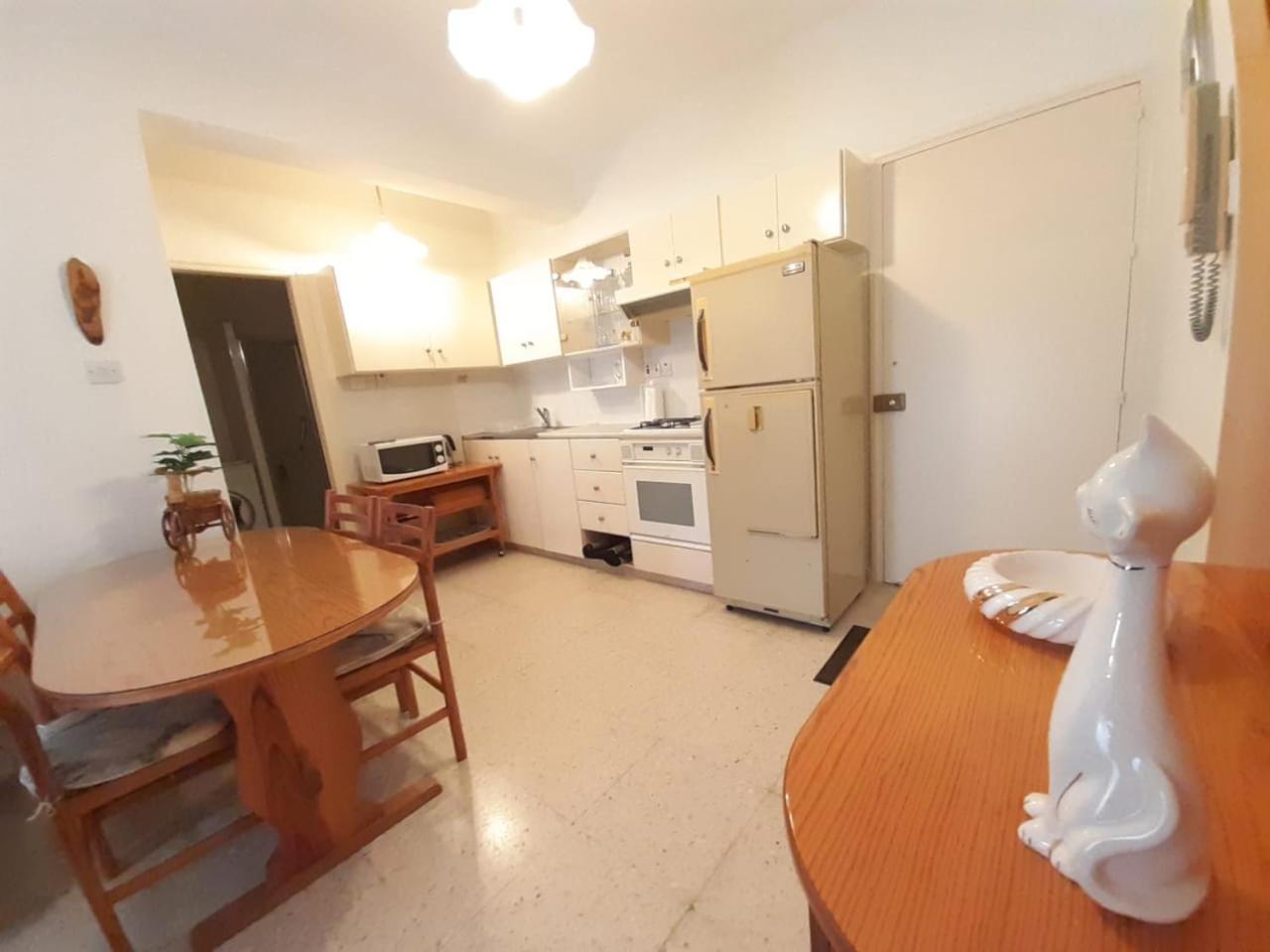 Albert's Apartments 2