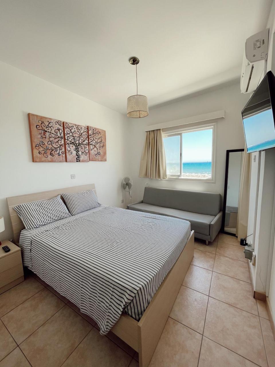 Lovely 1-Bedroom Conto in the Heart of Finikoudes