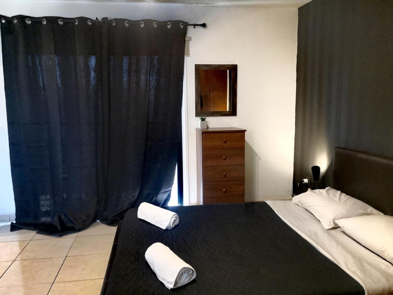 St Lazaros, Larnaca Center Studio 2