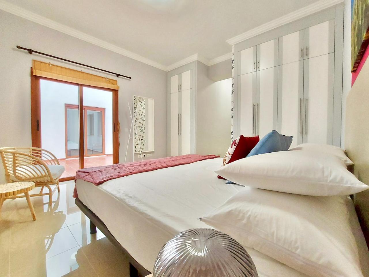 Aromas Suites Apartments 2