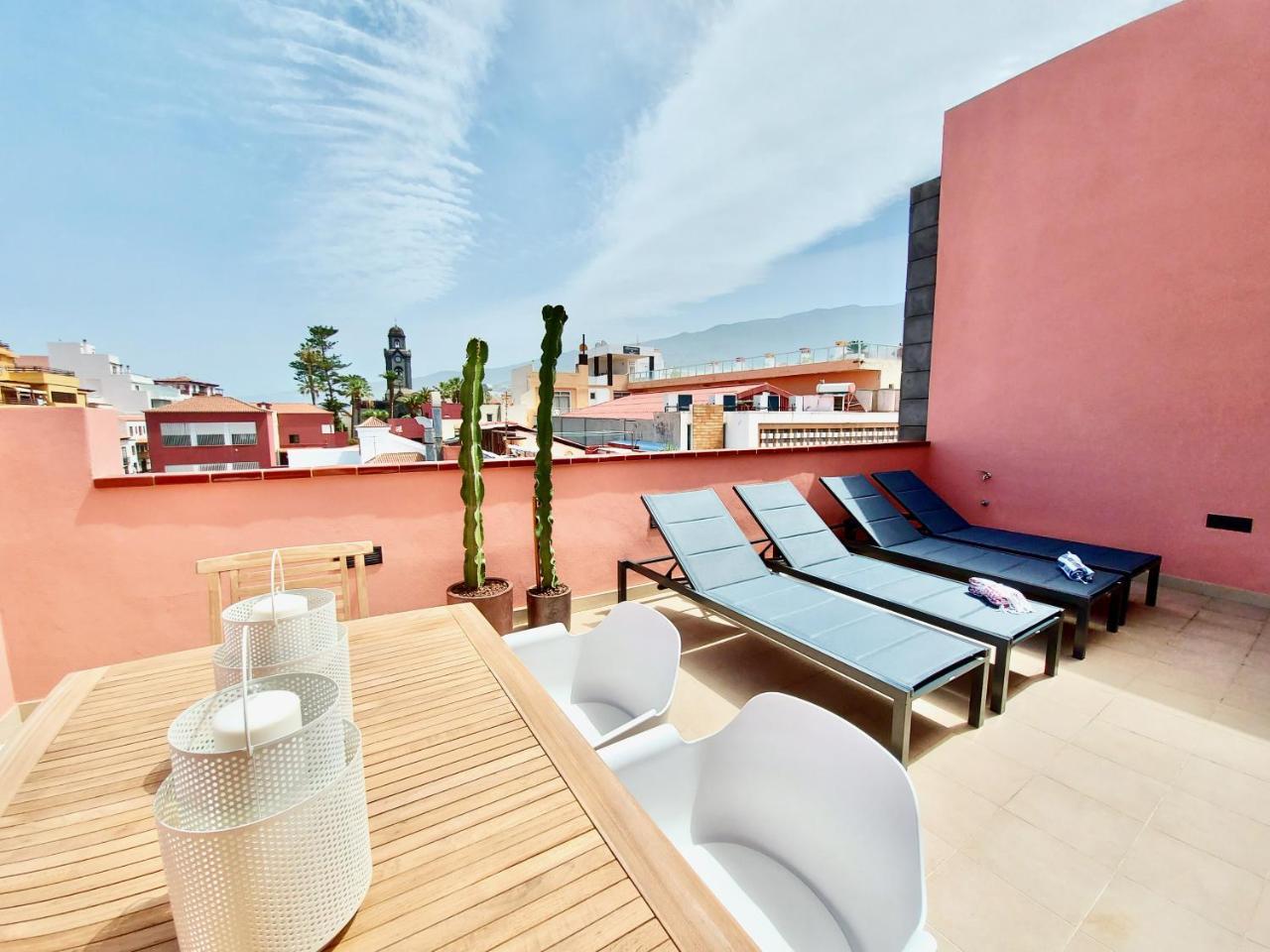 Aromas Suites Attic 1