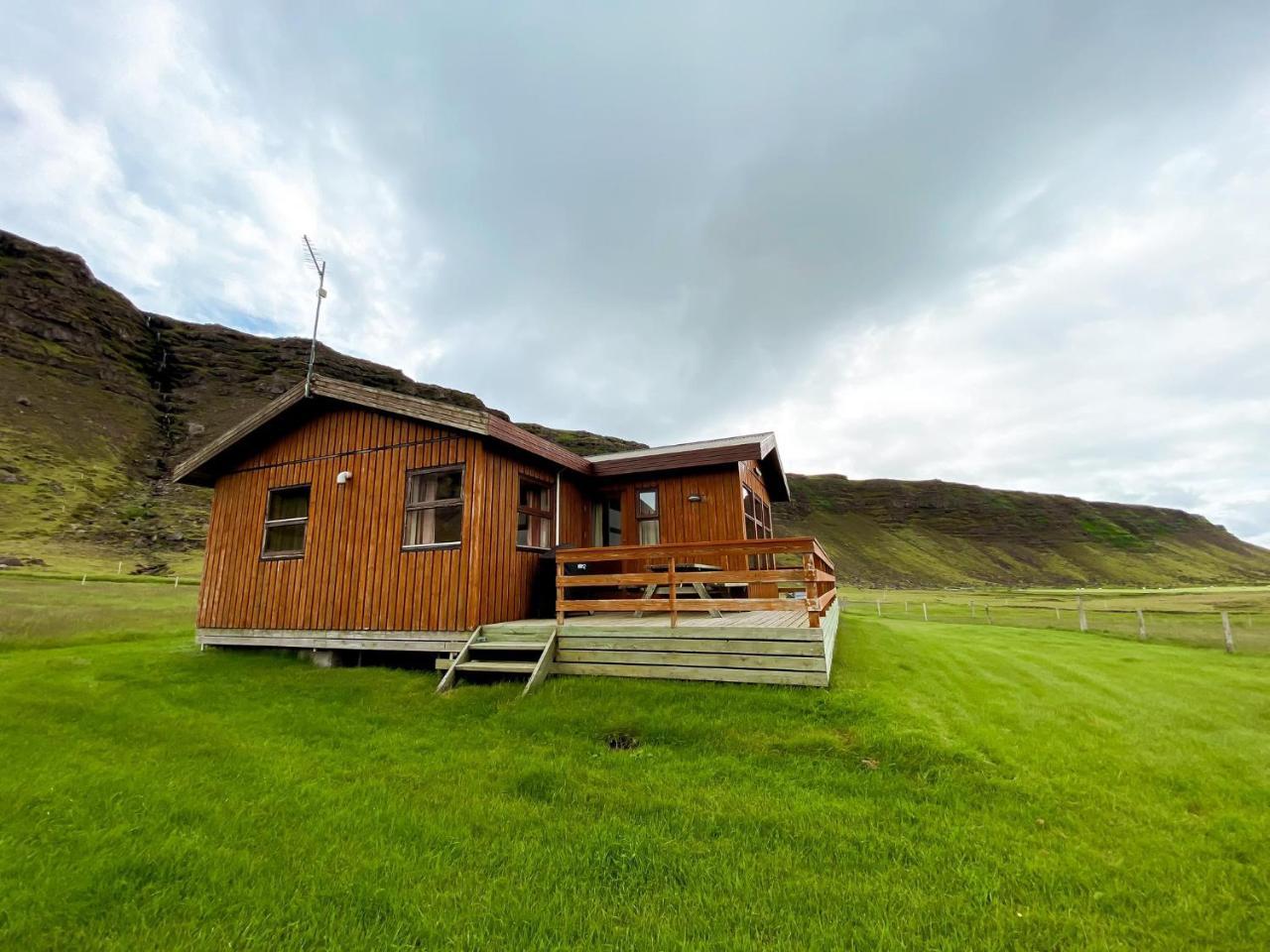 Litla-Hof Guesthouse 2