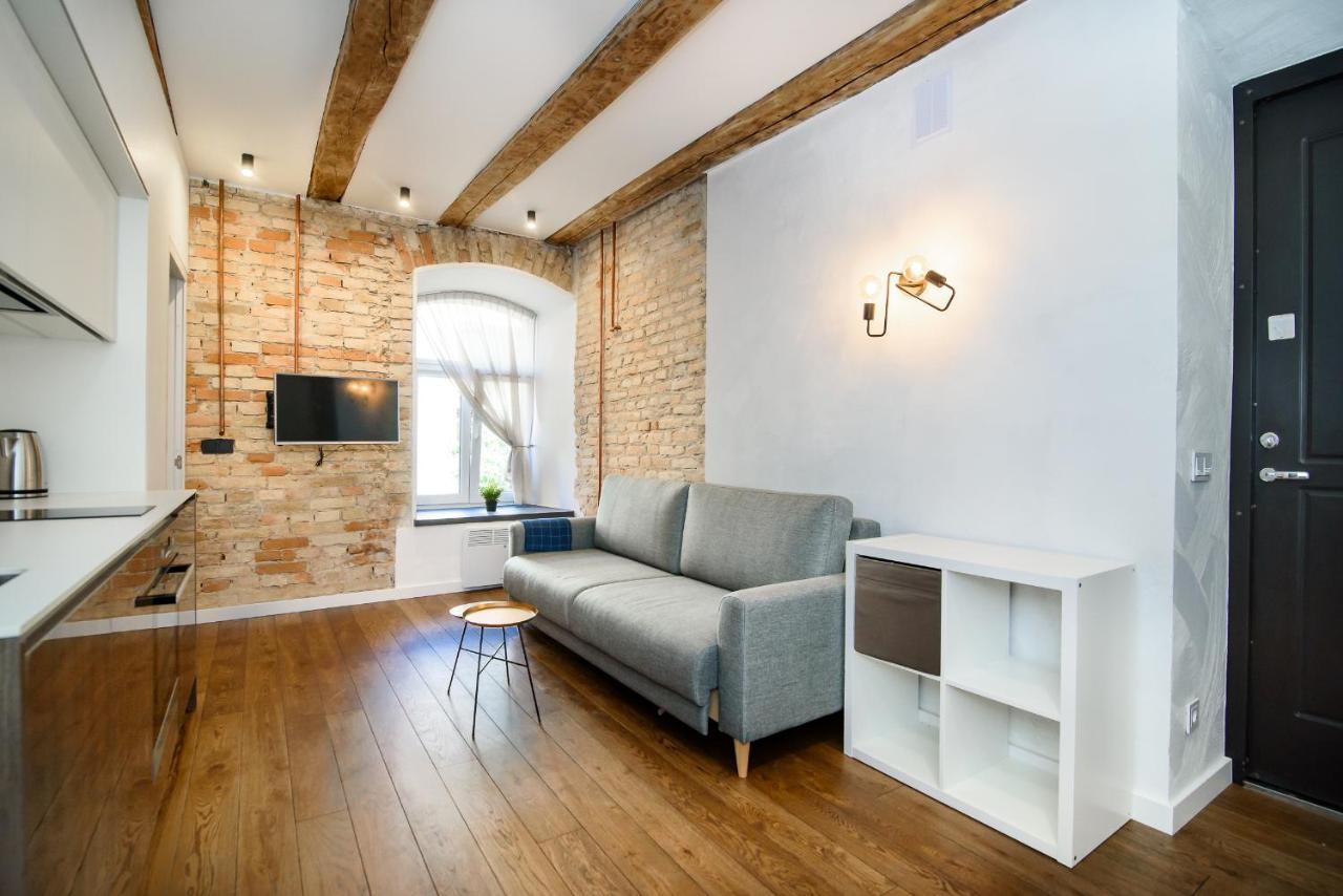 Stepono Apartment by Urban Rent