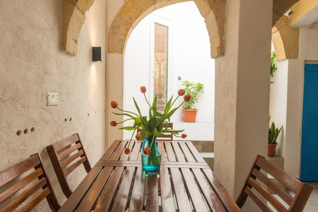 Authentic 1st Fl Apartment at the 3 Cities Marina 2