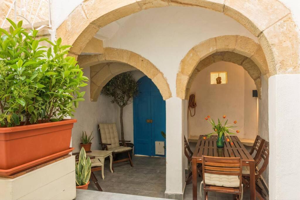 Authentic 1st Fl Apartment at the 3 Cities Marina 1