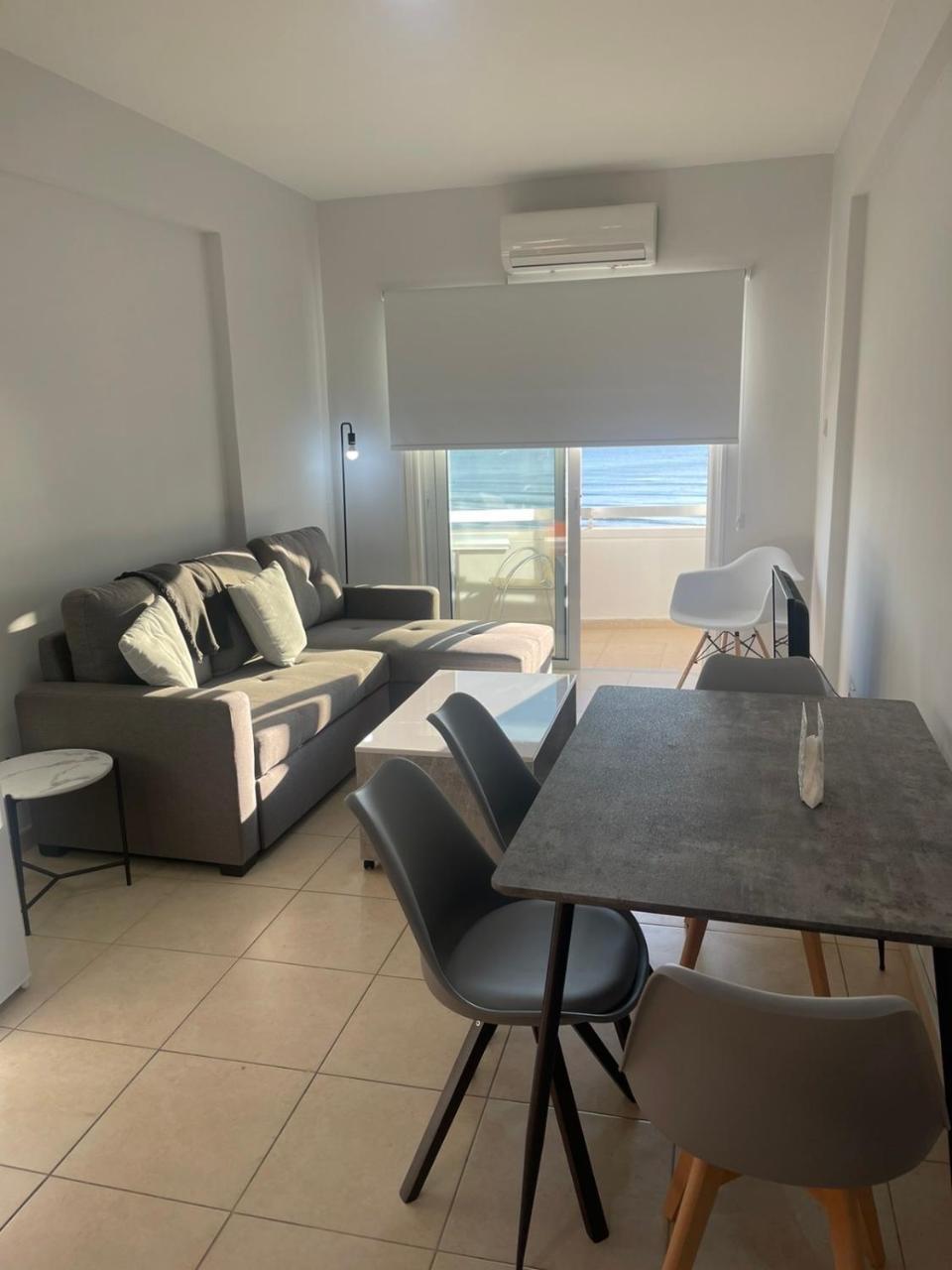 Alex Beach Apartment 34 1