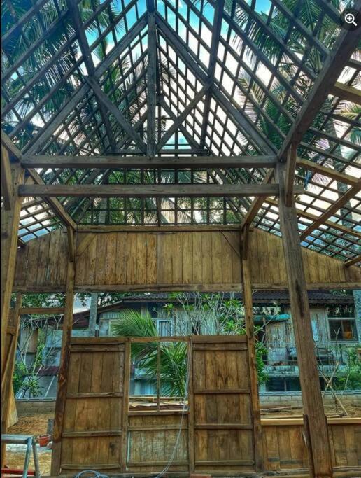 The Birdhouse Villa 2