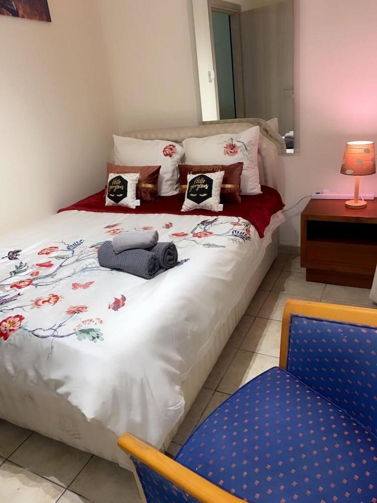 Larnaca Beach Apartment 1