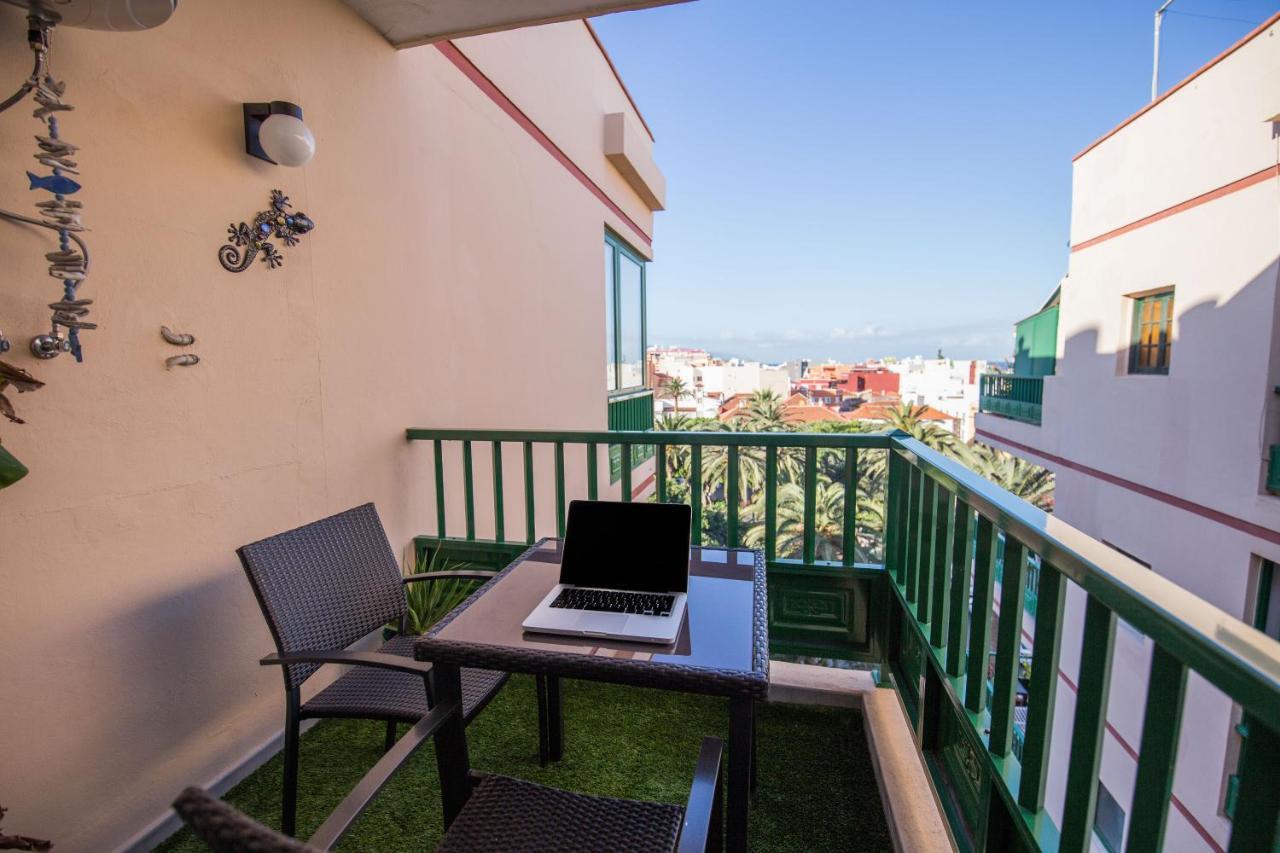 Superior Studio with Balcony (Adults Only) 2