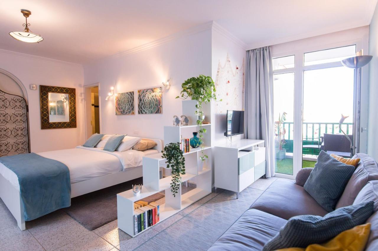 Superior Studio with Balcony (Adults Only) 1