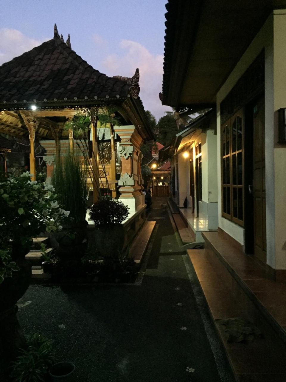 Cahaya Guest House 1