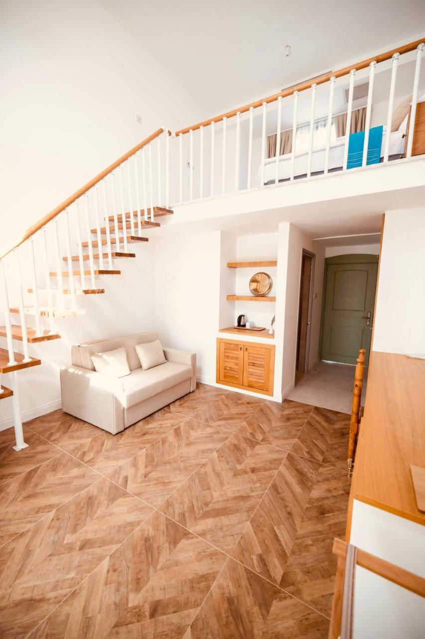 Palmonte Suites Hotel