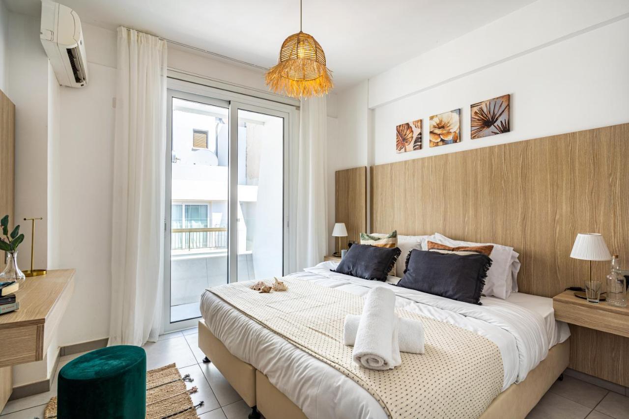 Beach Daze 1-Br Apt by Finikoudes Beach 2