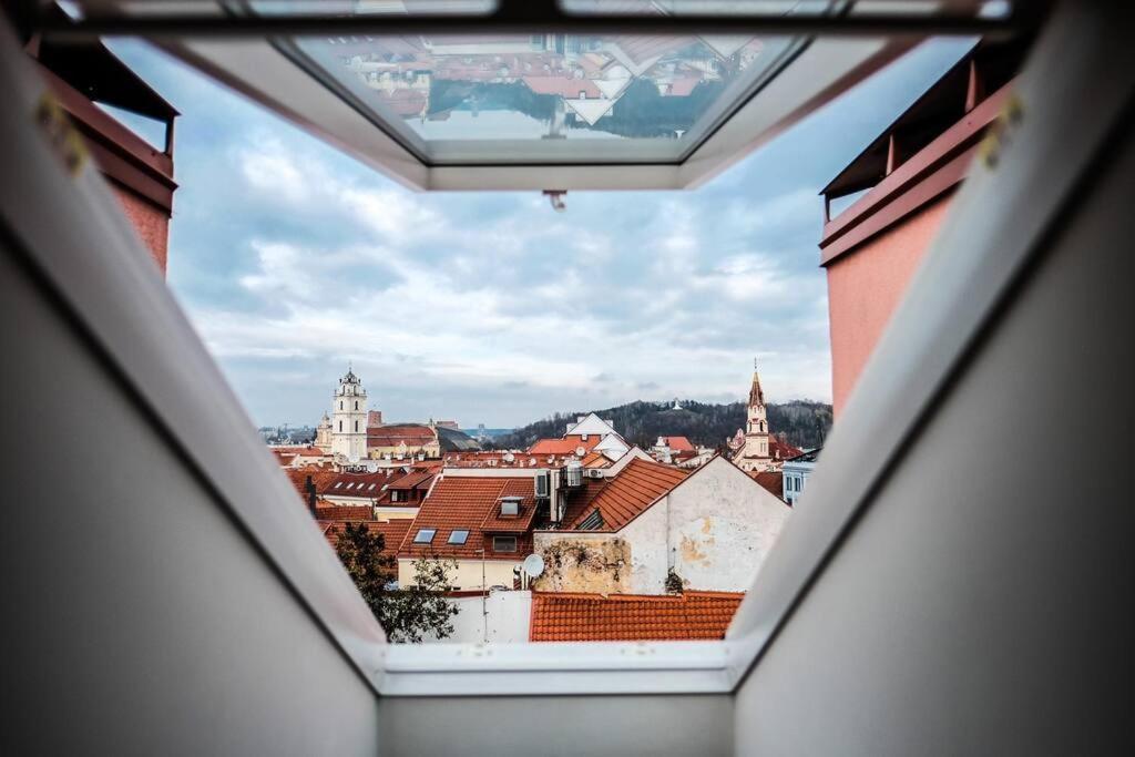 #Stayhere - Spacious Luxury Town Hall 3bdr Apartment 1