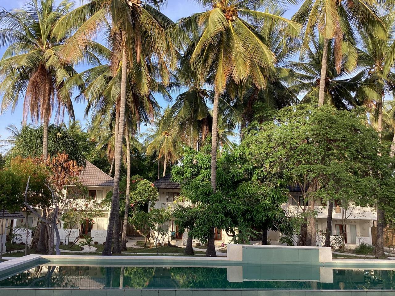 Juliantos by the Sea 1