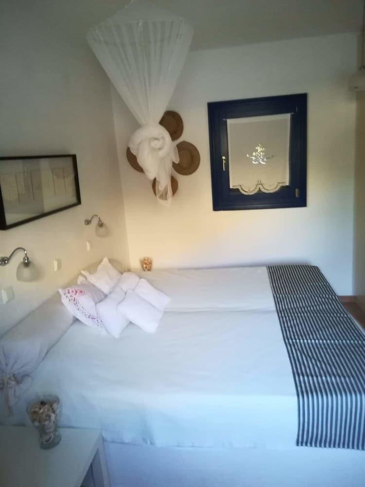 Hones - Relax House 2