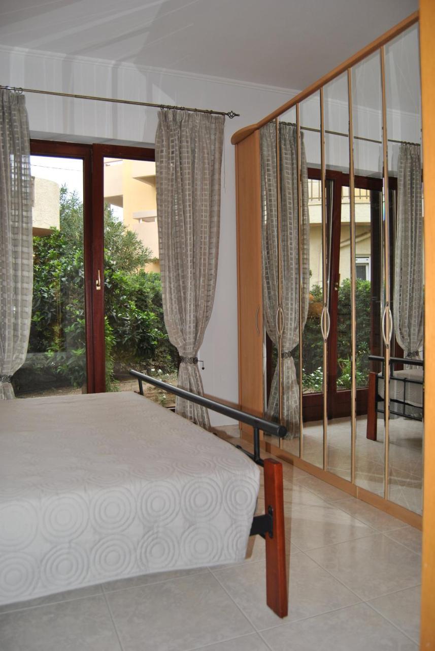 Ferienwohnung Dilou 8 2