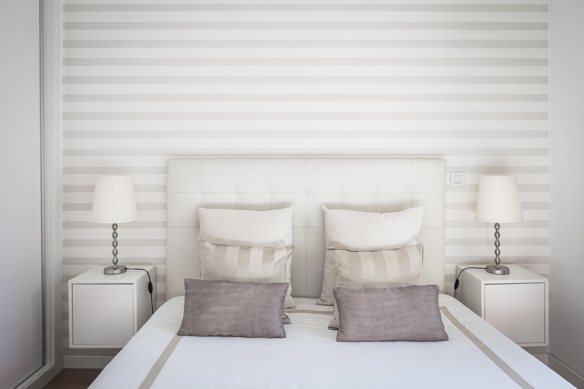 Downtown Premium with Garage 1