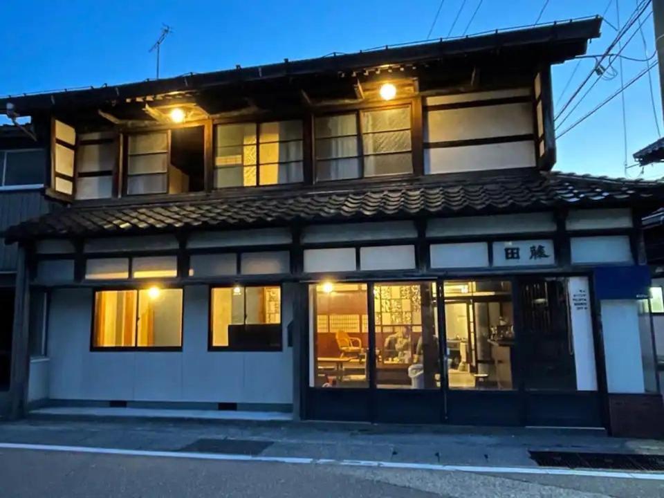 囲炉裏町家guesthouse Fujita 一棟貸切 Villa 無料駐車場