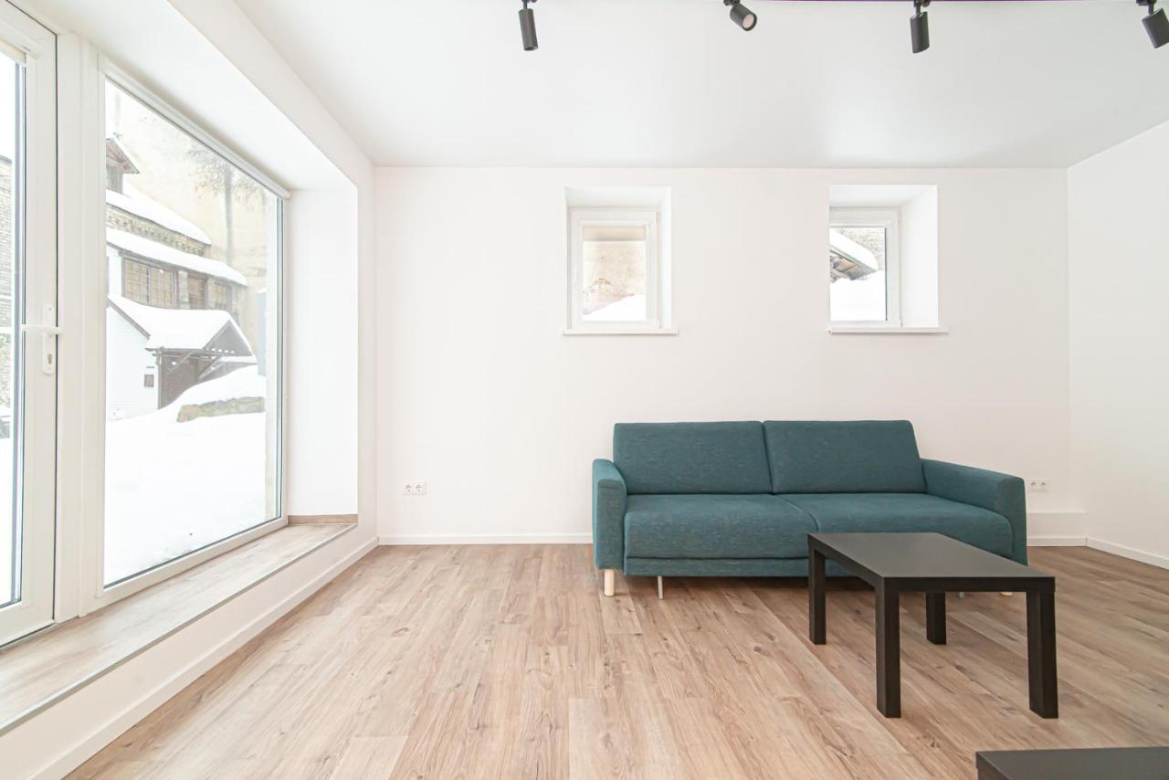 Spacious 2-Bedroom Apartment in Vilnius Old Town by Urban Rent 2