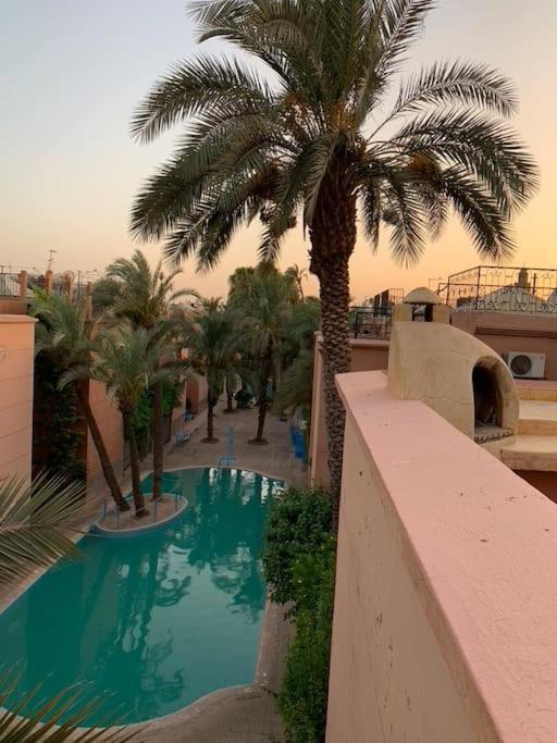 Ryad de Charme Authentique Piscine Calme