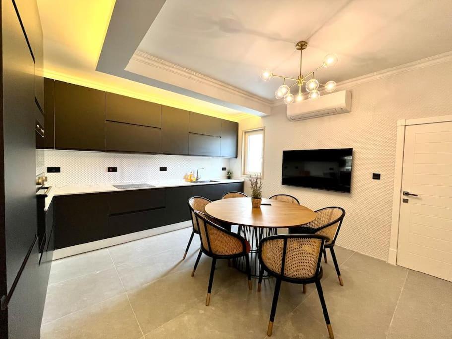 Beautiful 4-Bedroom Townhouse in Sliema 2