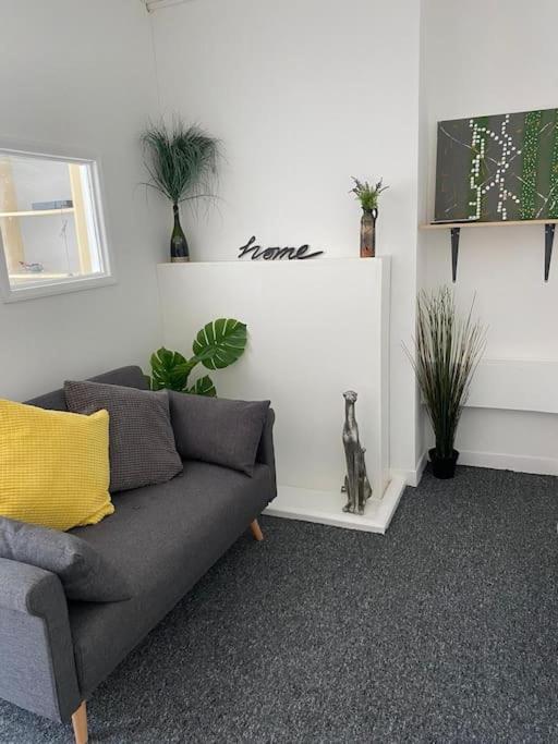 Lovely 2 Bedroom Flat in Greater London