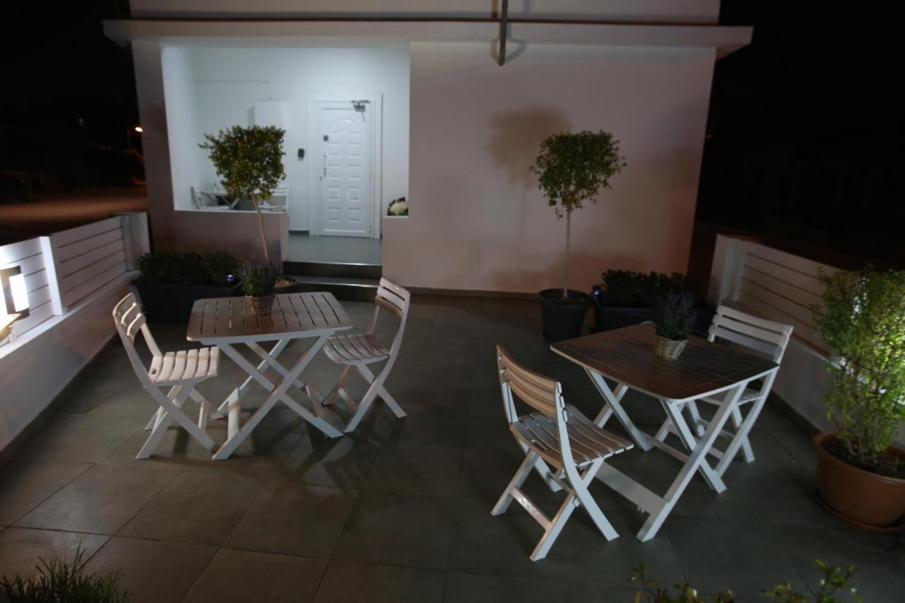 Apollo Rooms by Albert's Apartment