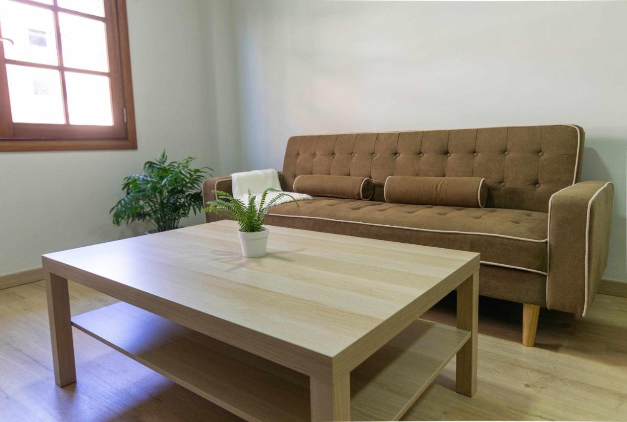 New Bright And Central Home with 2 Bedrooms 1