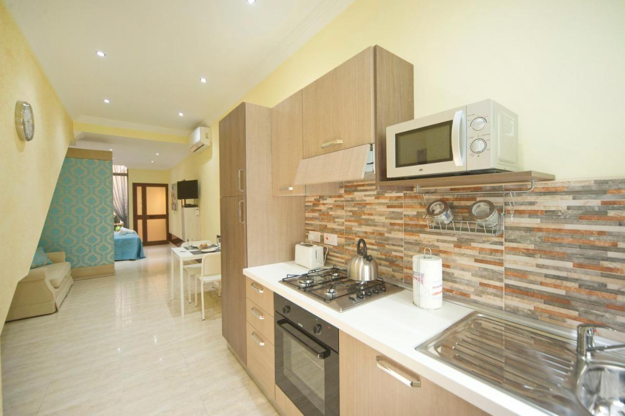 Sliema Duplex 1 Bedroom Apartment - Sleeps 4