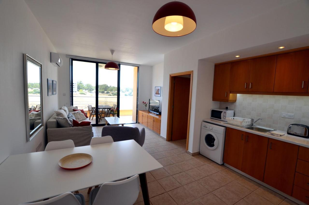 Isabella One Bedroom