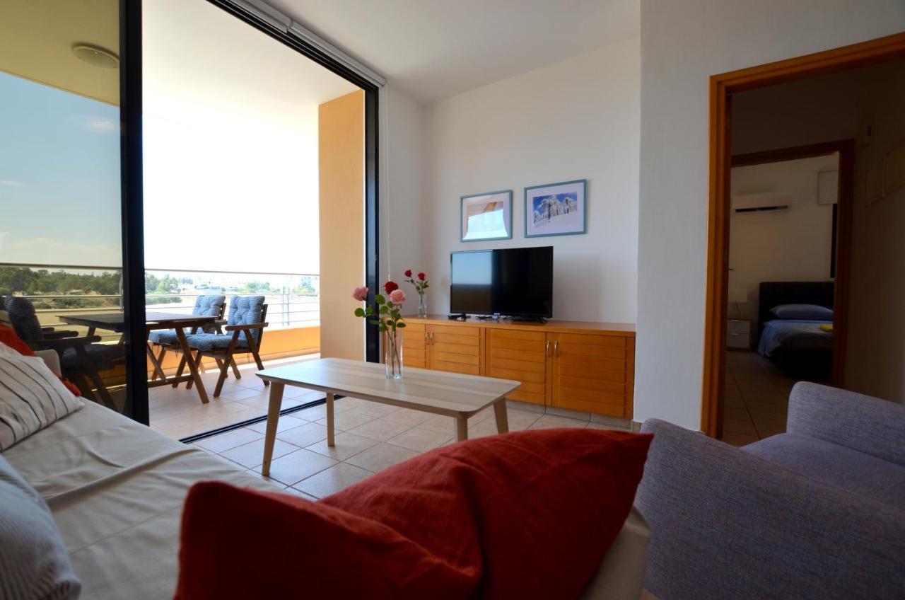 Isabella One Bedroom 1