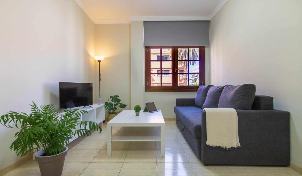 Central And Bright Apartment Y1