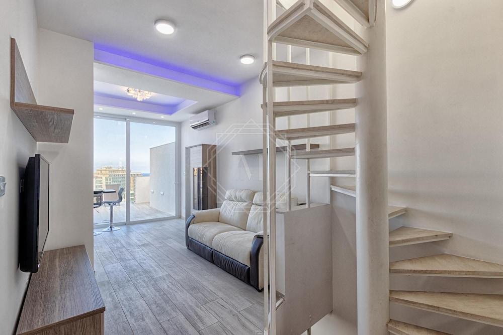 Seafront Triplex Penthouse Luxury Designer