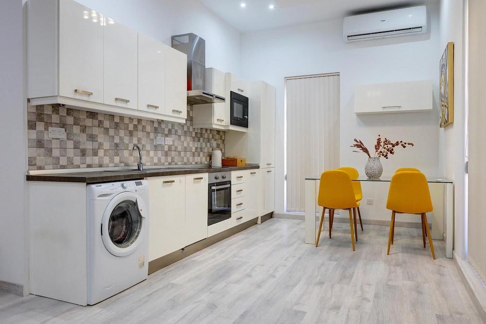 Picturesque Sliema Pad Steps From the Seafront