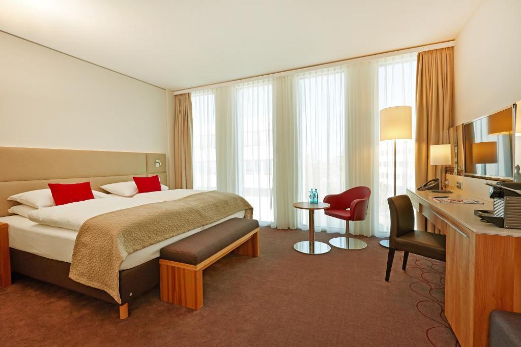 H4 Hotel Munchen Messe