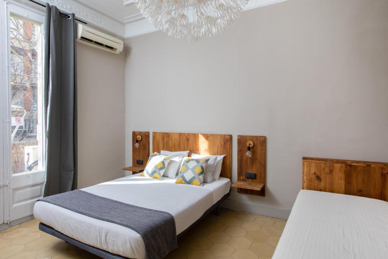 Jardinets Guest House 2