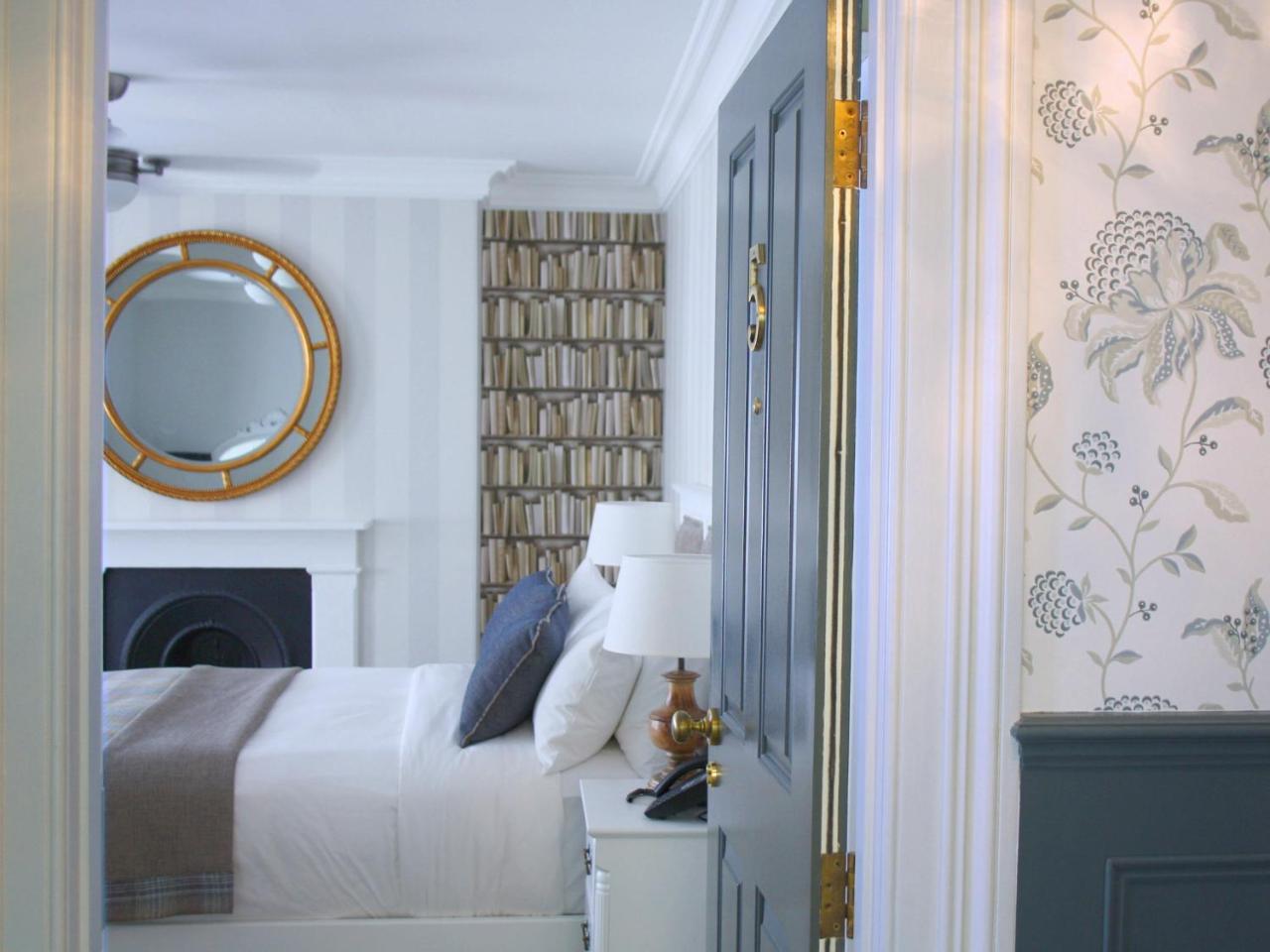 The Clerk & Well Pub & Rooms 2