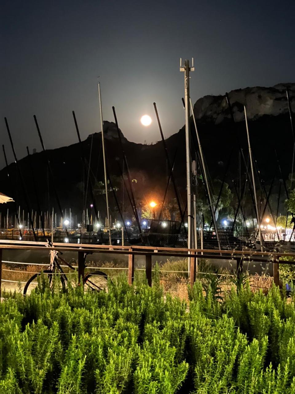 Bed And Breakfast Centro Storico Via Manno 2