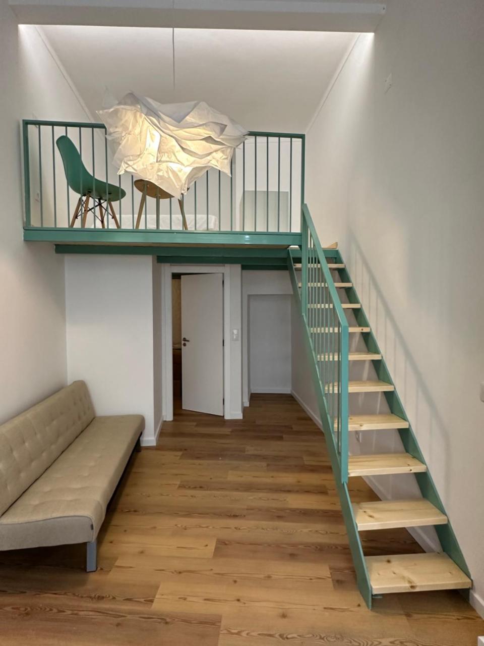 Glass Boutique-Rooms & Suites 2