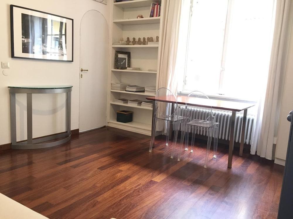 Sant'andrea Charme Apartments 1