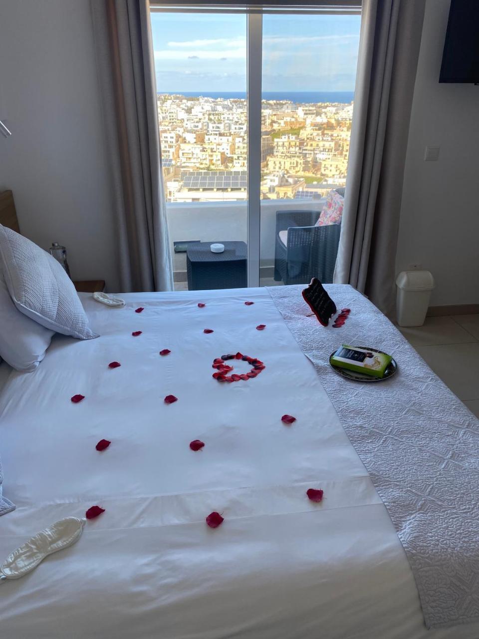 Escape To St Julians